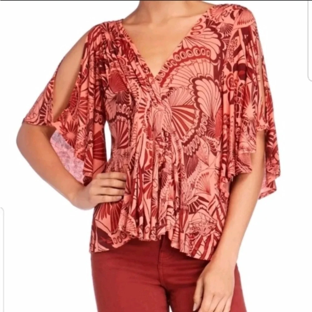 Free People Amour Split Sleeve Top Butterfly Floral Flowy Boho V-Neck Size Small